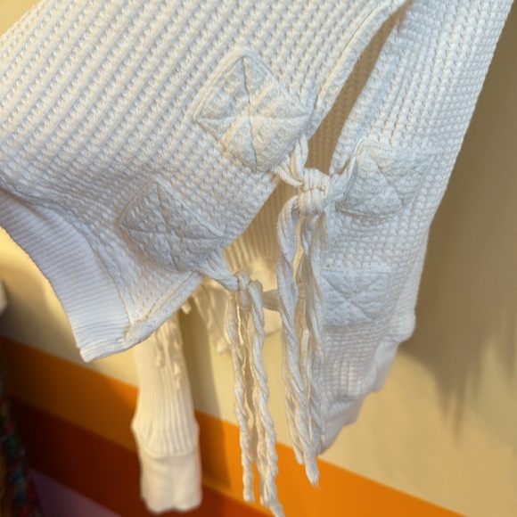 Free People One Interlaken Cropped Thermal . - Picture 5 of 7